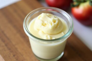 Confiture de lait maison : découvrez deux méthodes pour une texture parfaite et une conservation sûre
